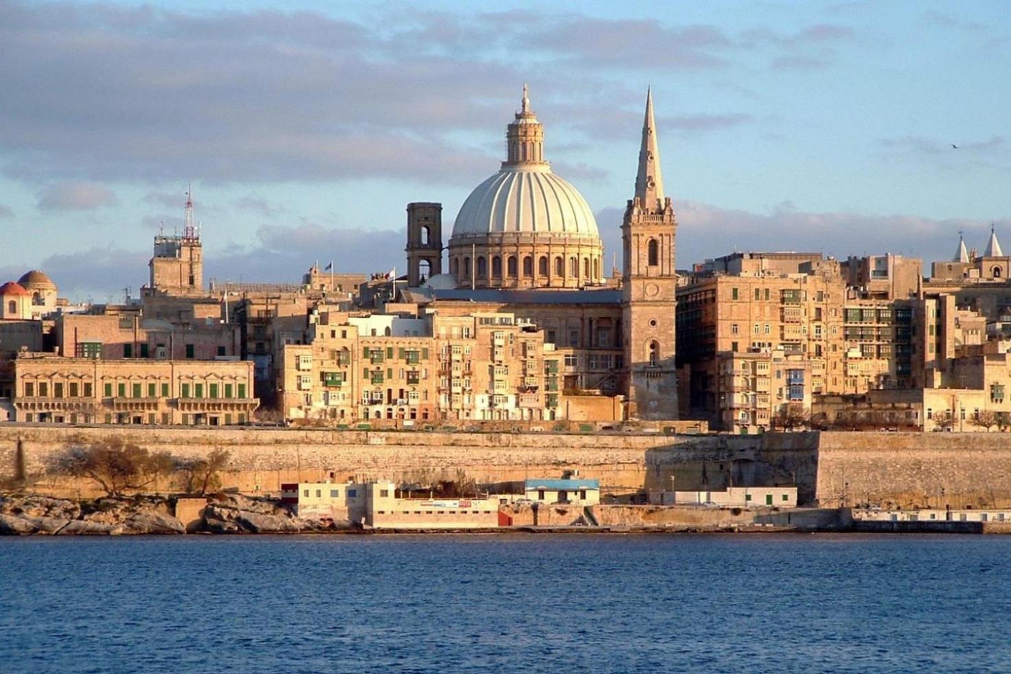 Charming 1br Penthouse In Gzira * Sliema
